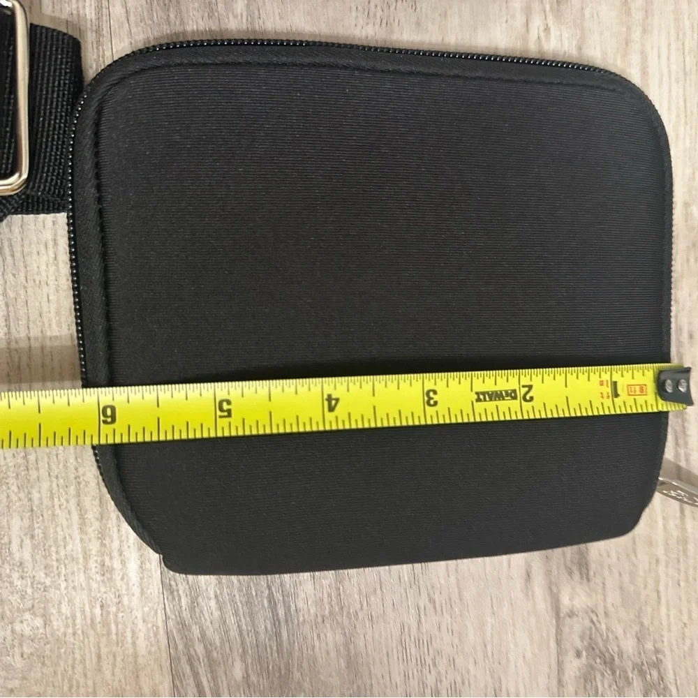 MOSISO 360 Protective Laptop Shoulder Bag Black